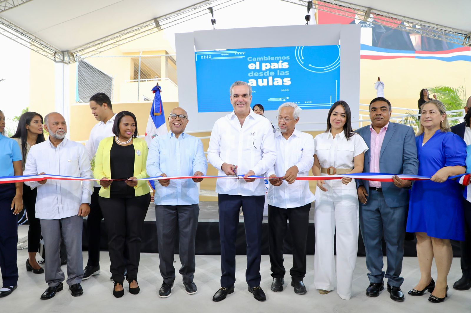 Arranca año escolar 2023-2024 en RD con diversas innovaciones