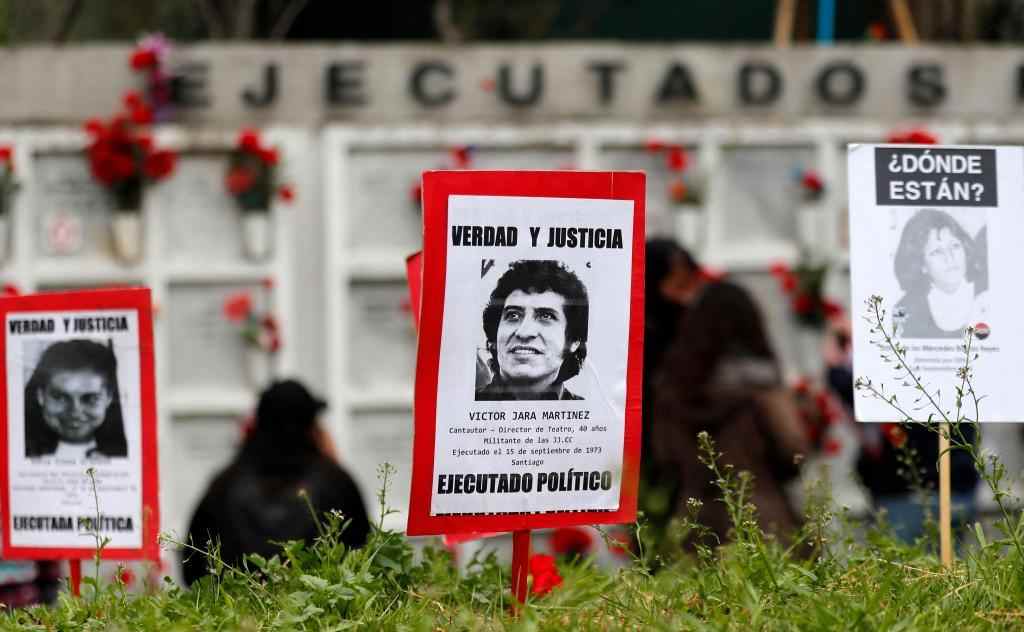 Uno de los siete condenados por asesinato de Víctor Jara se suicida al momento del arresto
