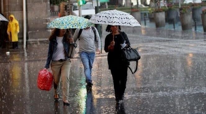 Bajan a 19 las provincias en alerta amarilla y 13 pasan a verde por efectos de Franklin