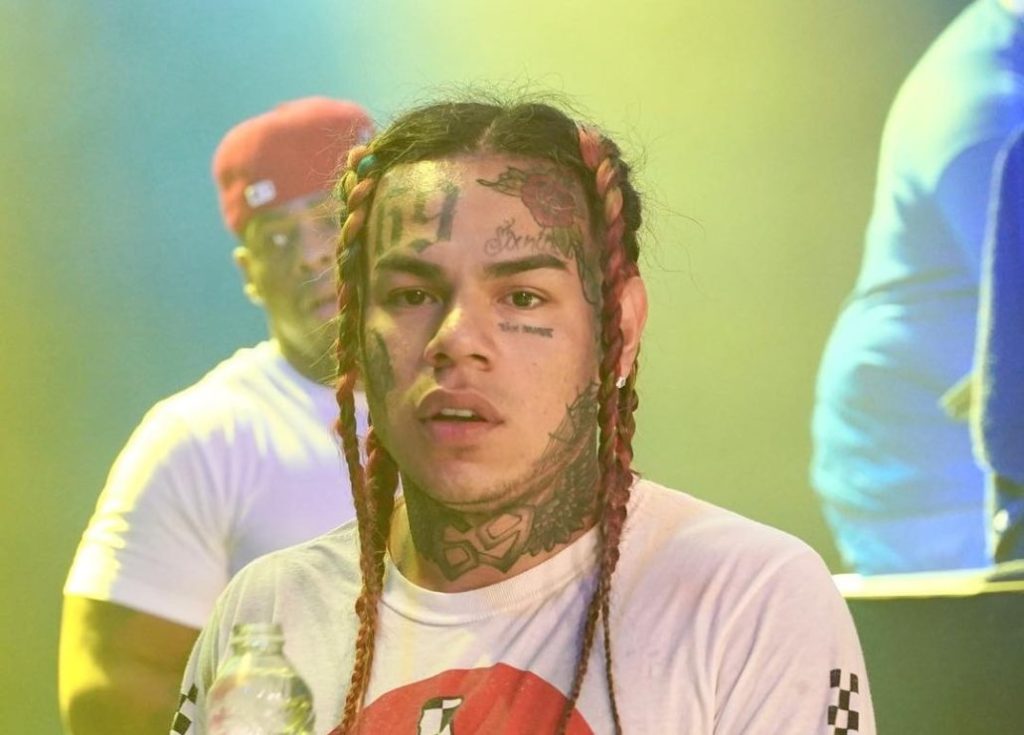 Arrestan a Tekashi en Florida; fue liberado a las tres horas tras pagar multa de US$2,000