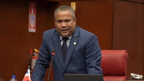 Héctor Acosta dice delincuencia, altos precios y apagones no se originaron en este Gobierno