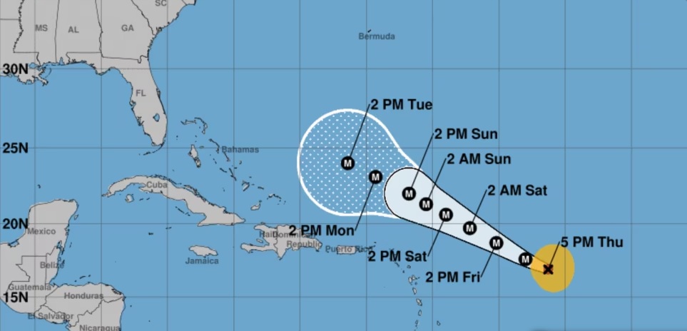 Huracán Lee sube a categoría 4, se acerca al norte del Caribe