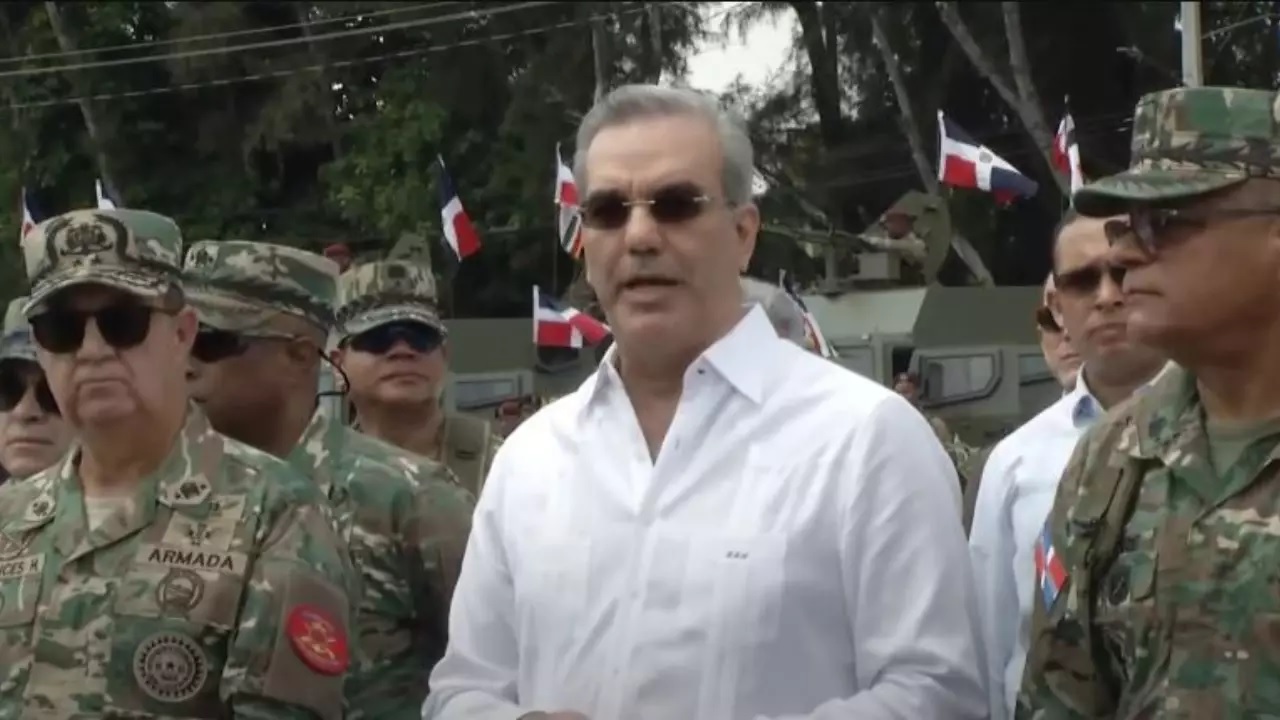 El Presidente de la República Dominicana,Luis Abinader, ordena cerrar frontera este viernes