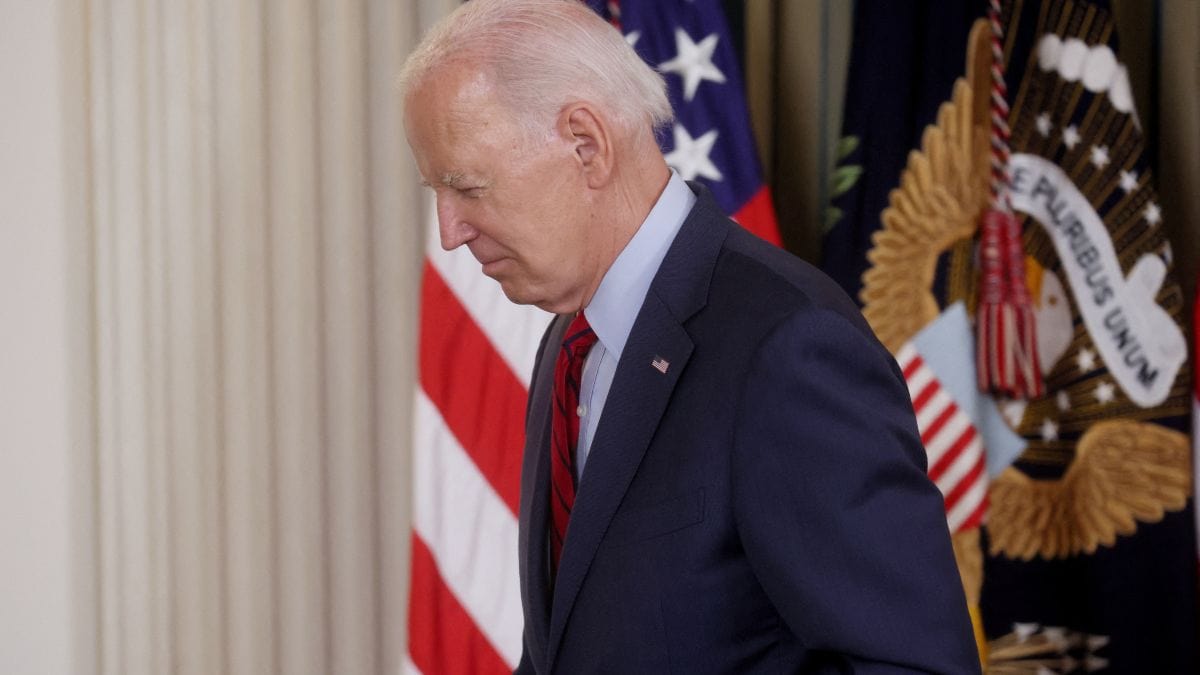 Dos de tres demócratas prefieren otro candidato antes que a Biden