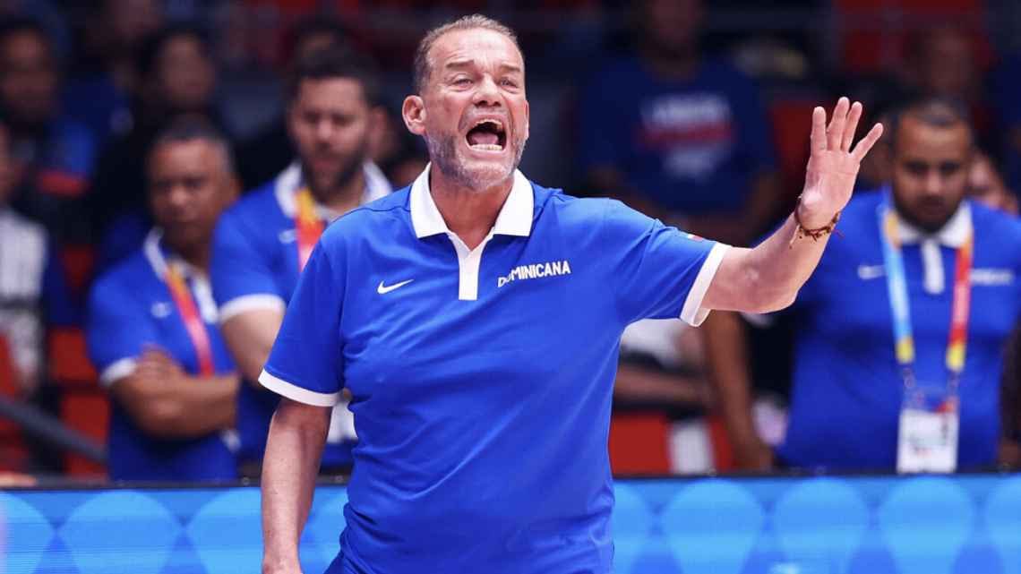 «Che» García revela no tiene contrato para seguir con Selección Dominicana de Baloncesto