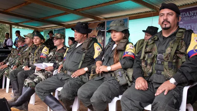 El Gobierno de Colombia firma decreto de cese al fuego bilateral con disidencias de las FARC