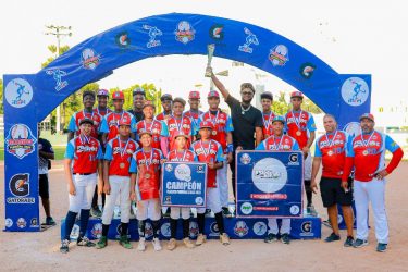 Metros de Villa Mella campeones del Clásico de Pequeñas Ligas