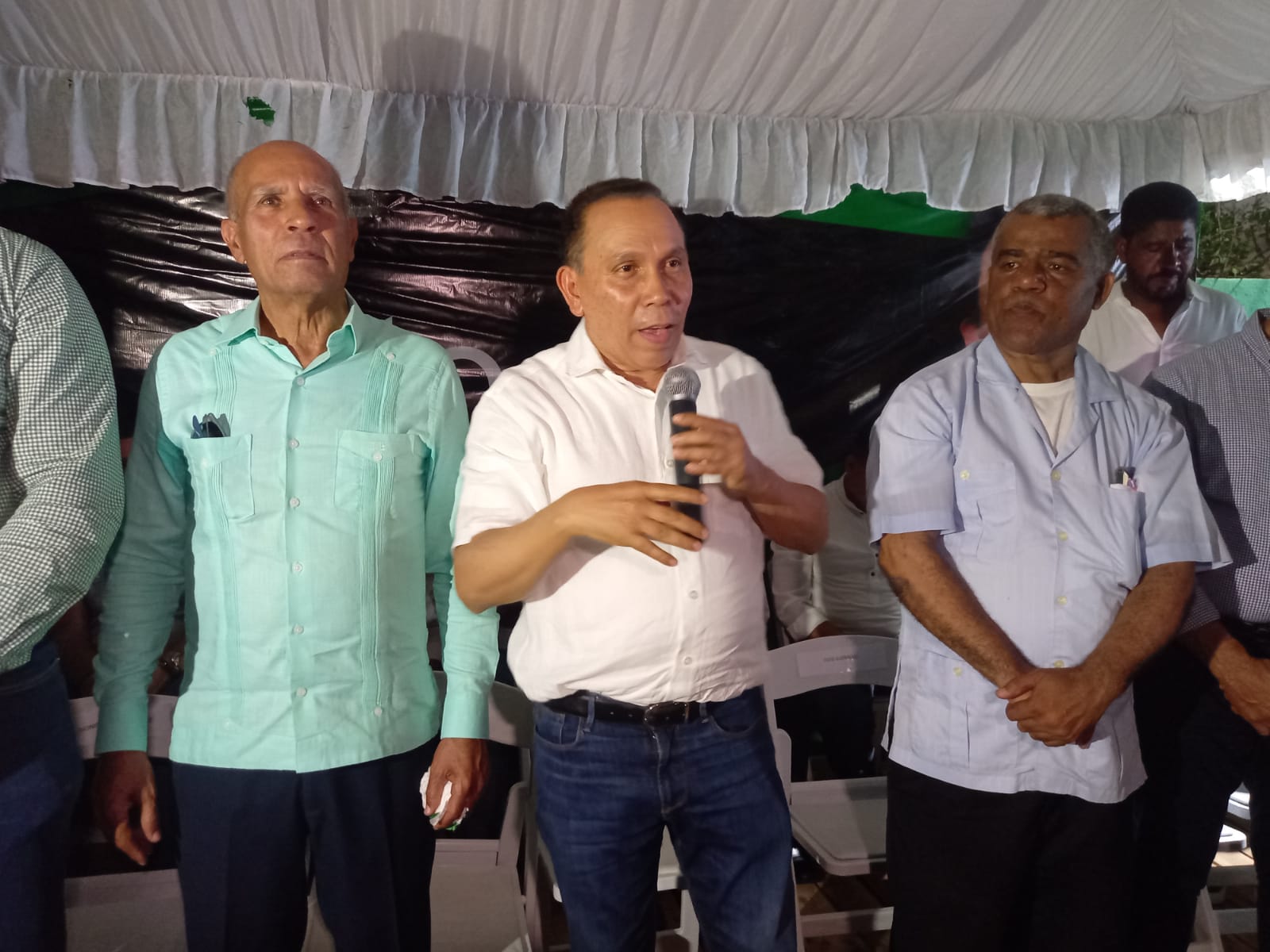 Radhamés Jiménez califica de bochornoso que gobierno exhiba como un logro que en lo que va de año solo hayan fallecido 443 neonatos en el país