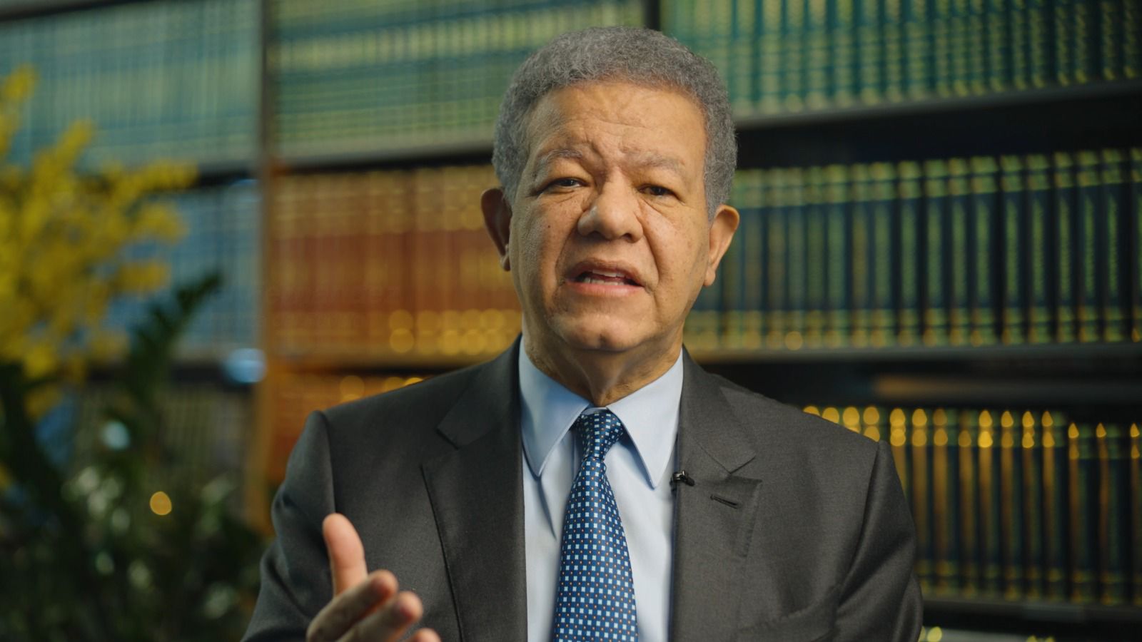 Leonel Fernández cuestiona Sistema de Vigilancia Epidemiológica