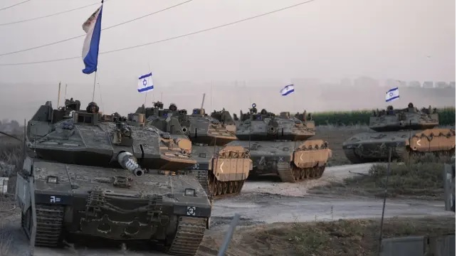 Israel realiza hoy una «incursión selectiva» por tierra en Gaza