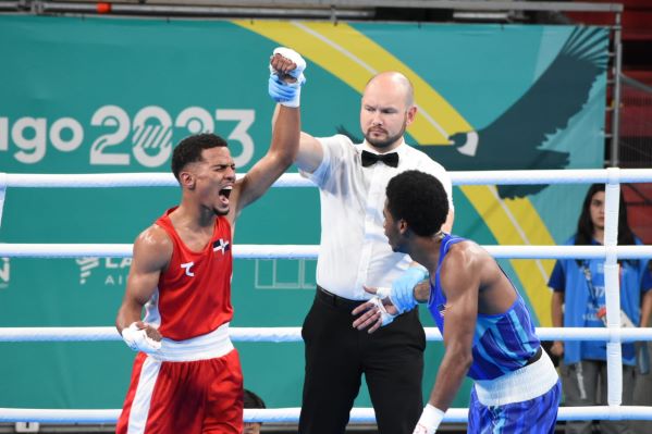 Púgil dominicano se coronó en Panam sin boxear en la final