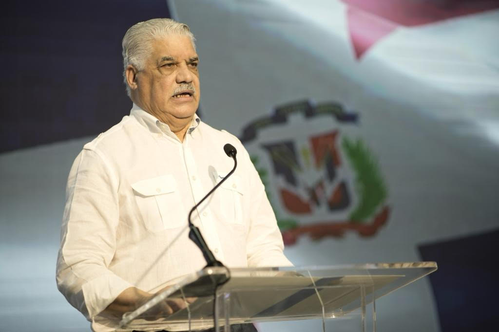 Miguel Vargas ve «preocupante» perspectivas de cierre de año