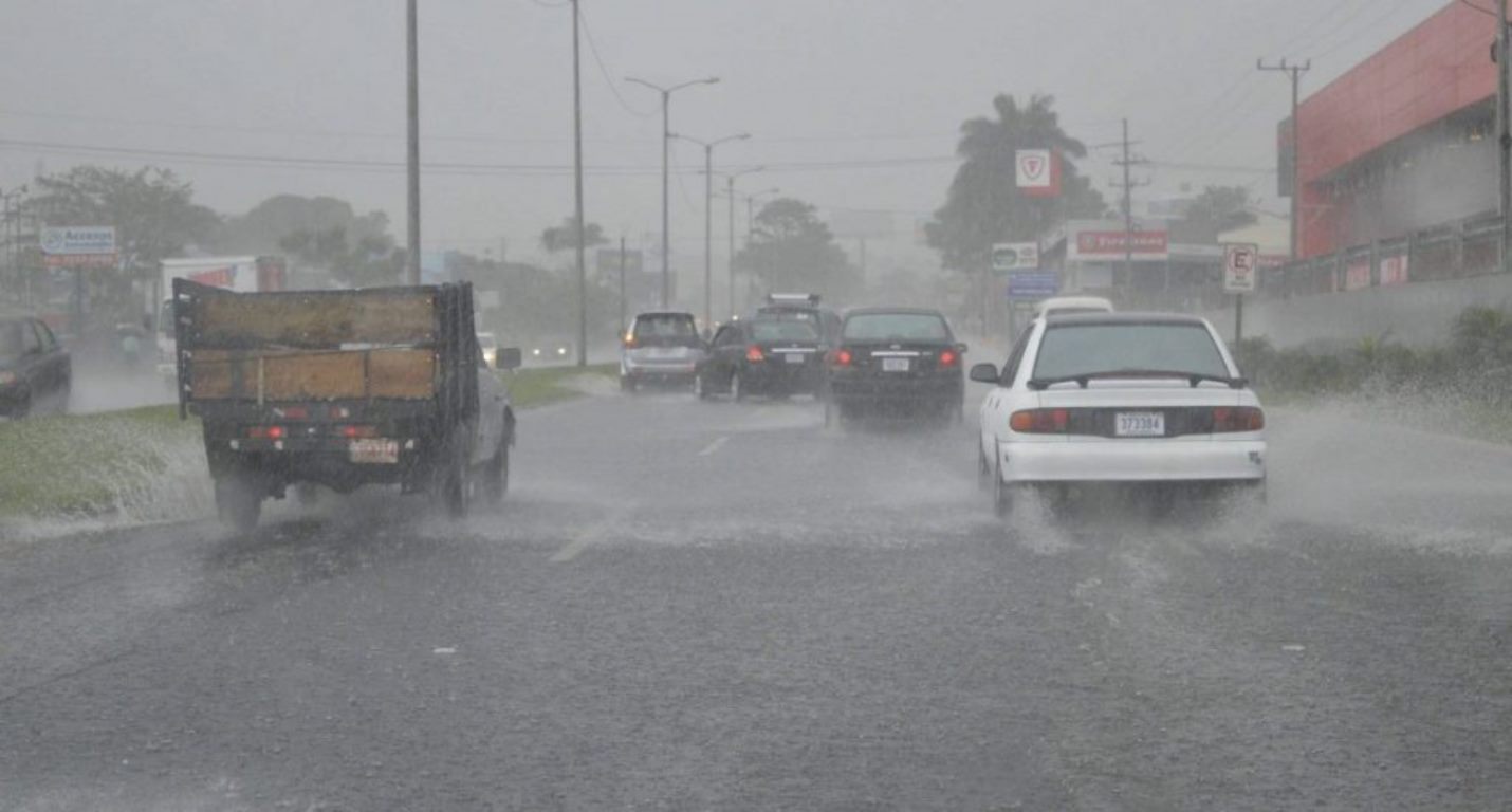 Las lluvias seguirán provocando inundaciones y deslizamientos