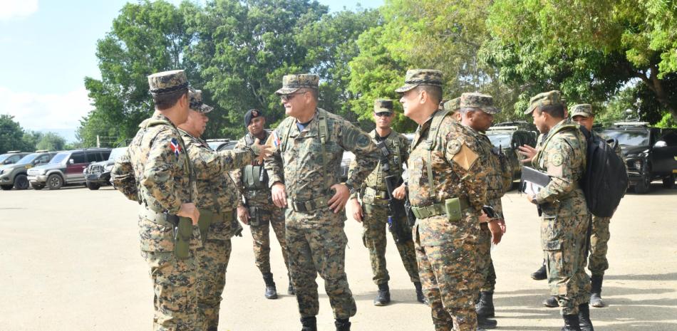 TROPAS DOMINICANAS CONTROLAN EN PAZ TODA LA FRONTERA CON HAITÍ