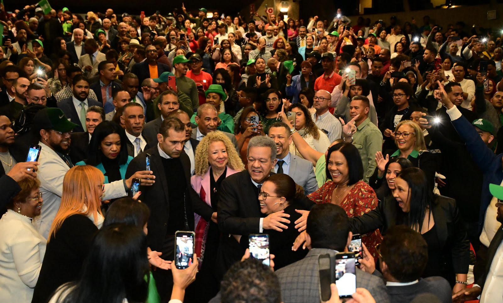 LF asegura nunca había sentido tanto apoyo en Europa