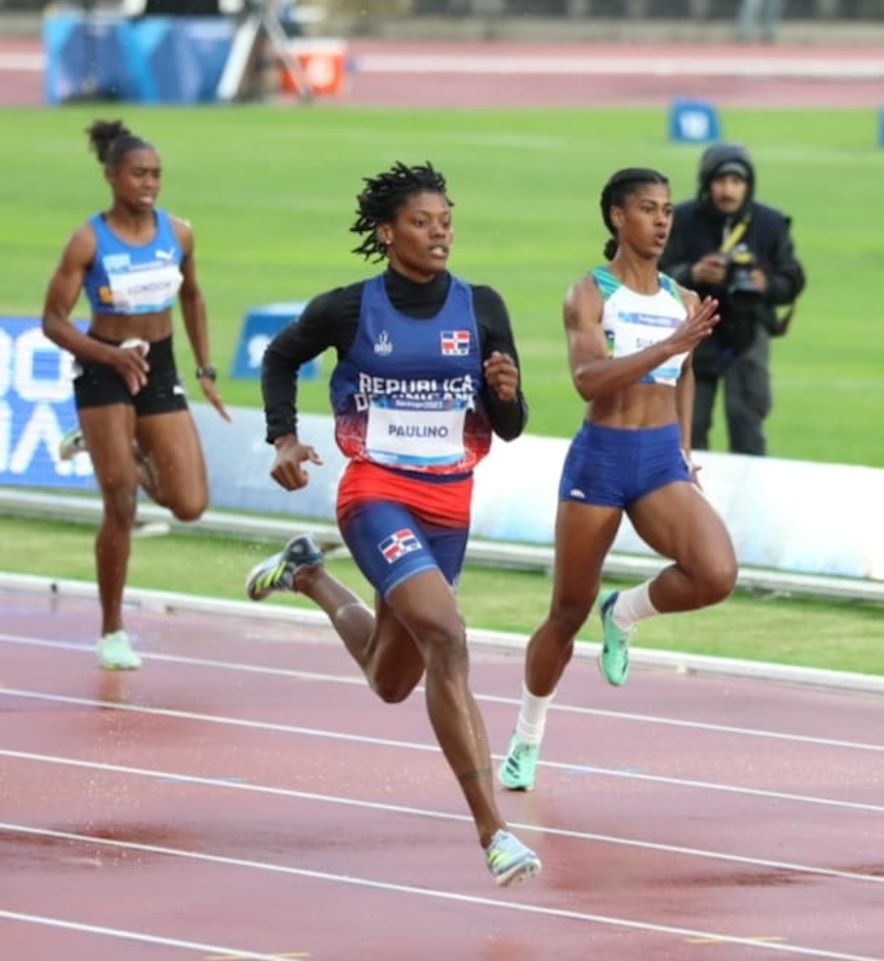 Marileidy Paulino ganó con ventaja la serie de 200 metros
