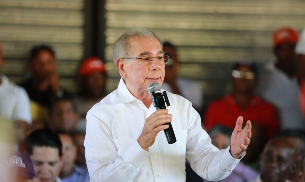 DM tilda de cuentistas al PRM