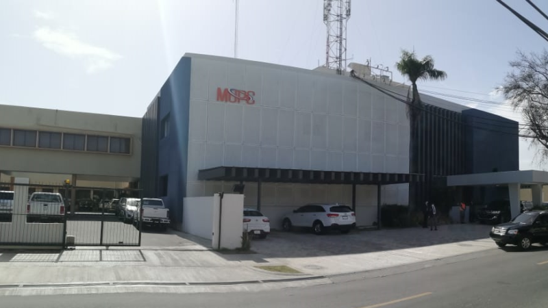 Boca Chica: Captan a Ministerio de Obras Públicas trabajando al servicio del candidato a alcalde del PRM