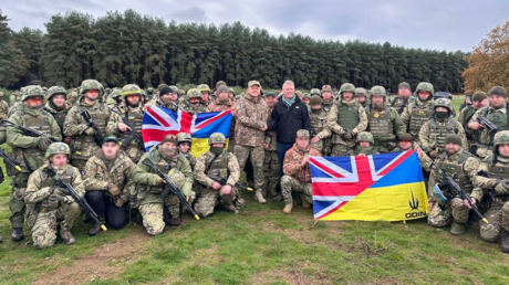 Exjefe militar de Kiev a soldados: «Casi no hay posibilidad de sobrevivir»