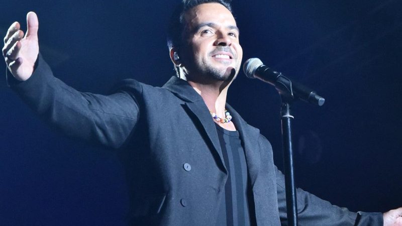 Luis Fonsi: «Voy a celebrar este triunfo del concierto con un yaniqueque que me hizo mi tía”