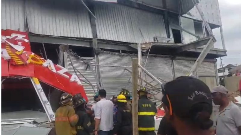 Se derrumba local comercial en Santiago, no reportan víctimas