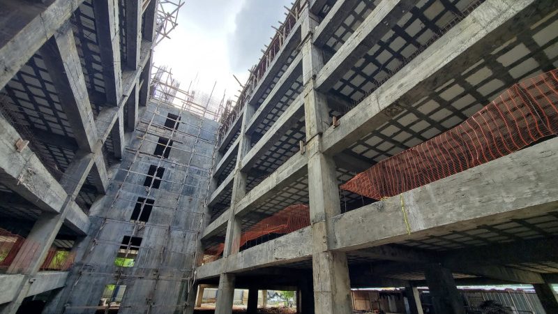 Gobierno terminará parqueo público a comienzos de 2025