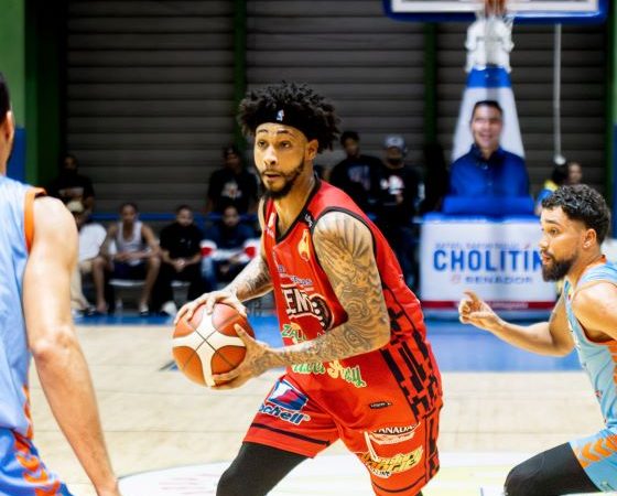 Antonio Guzmán y Centro van a semifinales del TBS de Higüey