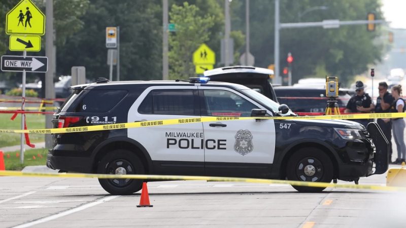 EEUU: Múltiples heridos tiroteo inmediaciones colegio Wisconsin