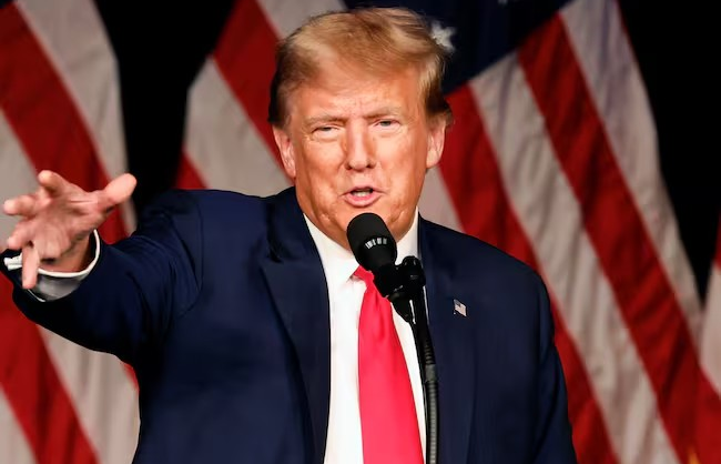 Donald Trump amenaza salir de OTAN: «Se están aprovechando de EU»