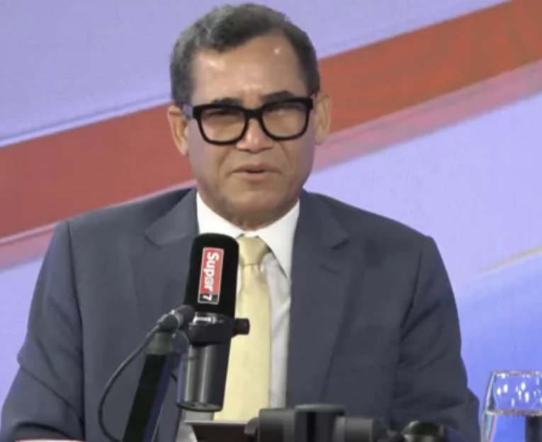 Dirigente PRM, Eddy Olivares cataloga como un error del TC permitir candidaturas independientes