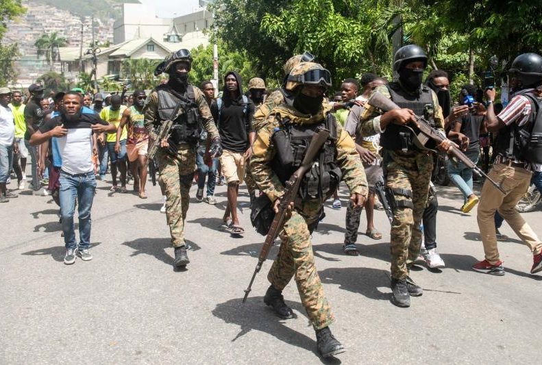 Fuerzas El Salvador y Guatemala llegan a Haití a reforzar misión