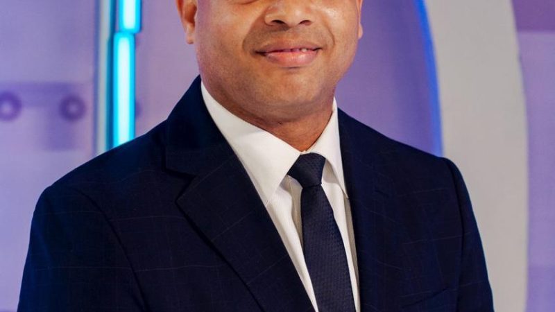 Prisión a Romeo Santos por canción «La Suegra» Los Limites de la Libertad de Expresión