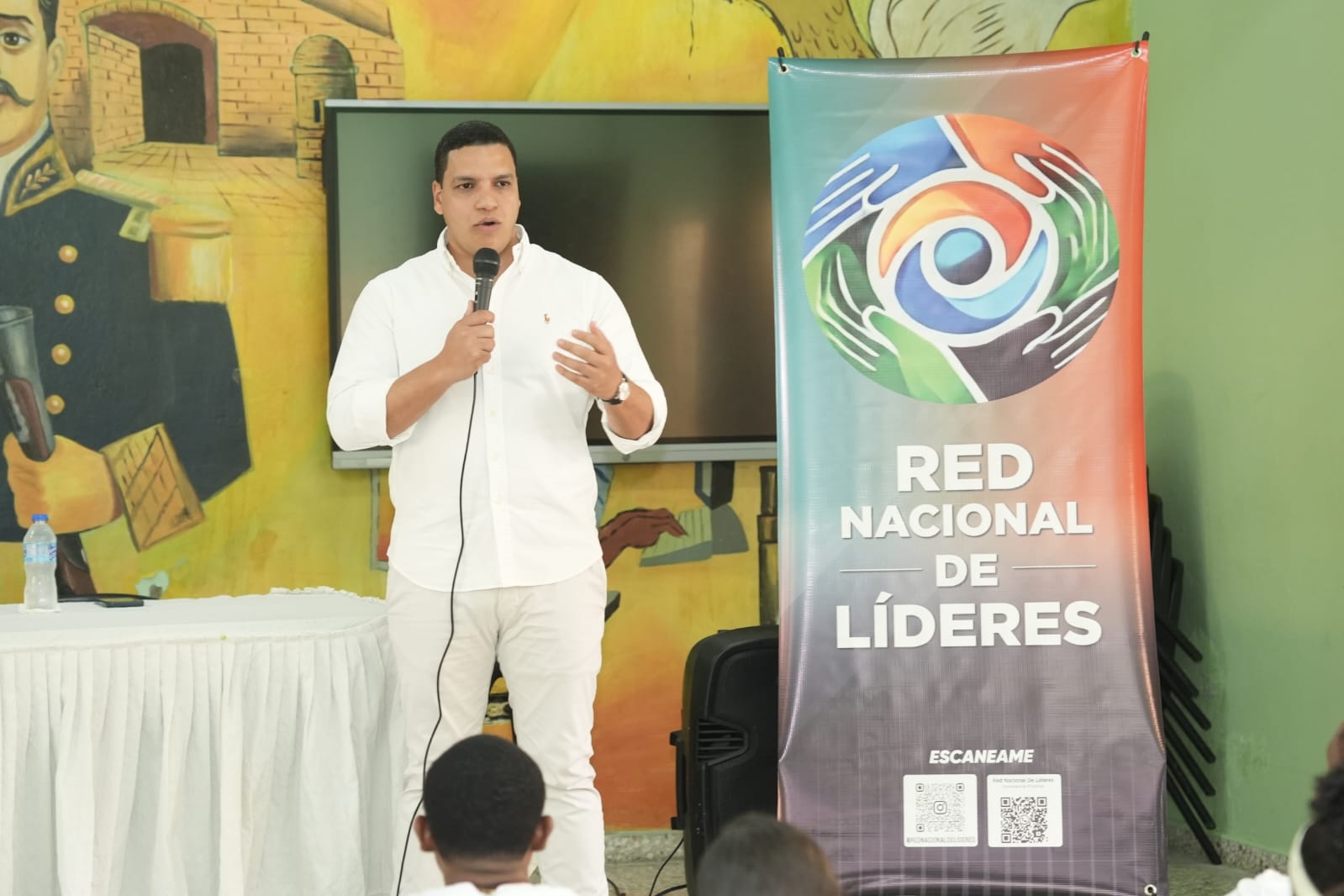 Rafael Díaz lanza la Red Nacional de Líderes con conferencia magistral del embajador Fidel Santana*