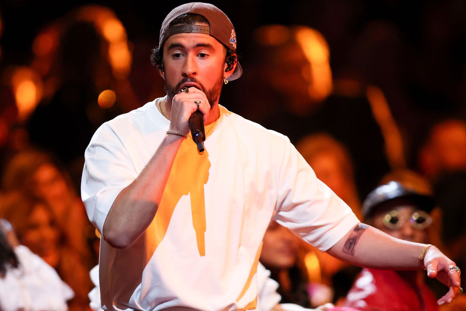 Bad Bunny destaca sus bachateros favoritos y habla de su admiración por este género musical