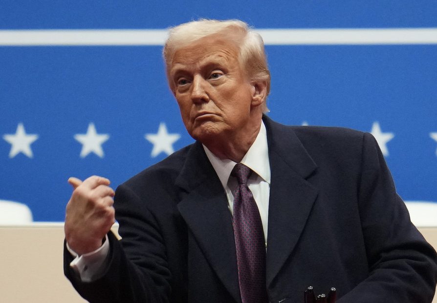 El infierno podría desatarse si Hamás no entrega los rehenes faltantes de Israel este sábado, expresa Donald Trump