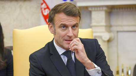 Fíjense en la cara que pone Macron por la negativa de Trump de llamar «dictador» a Putin