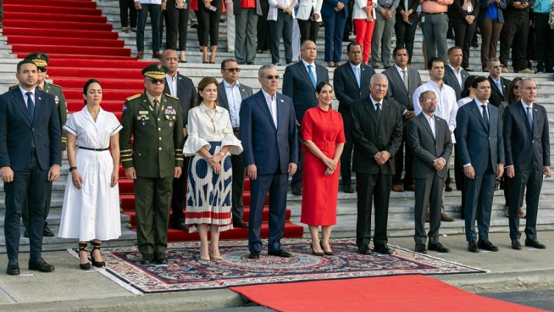 La Bandera Nacional tricolor recibirá homenaje del Presidente Luis Abinader