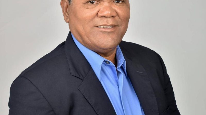 Renuncia del PLD el presidente municipal de San Luís, Víctor Peña*