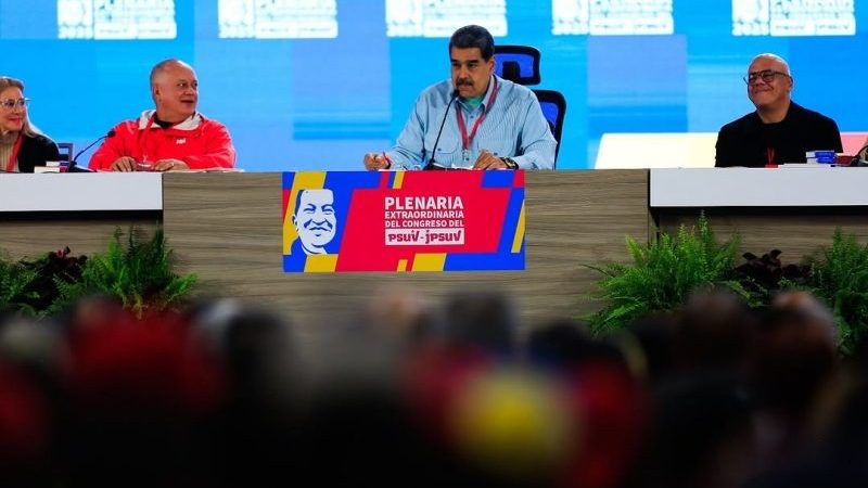 El mandatario de Venezuela, Nicolás Maduro, afirma Juan Guaidó y opositores  recibieron $ 8 mil millones de dólares y no se sabe donde están