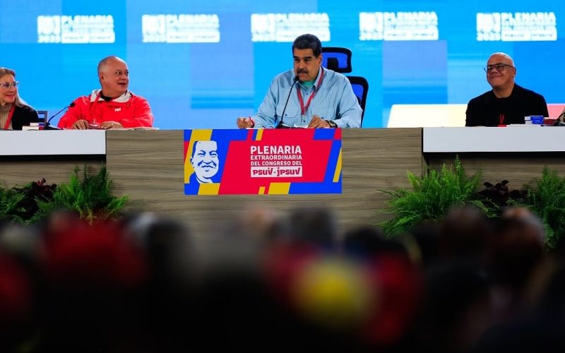 El mandatario de Venezuela, Nicolás Maduro, afirma Juan Guaidó y opositores  recibieron $ 8 mil millones de dólares y no se sabe donde están