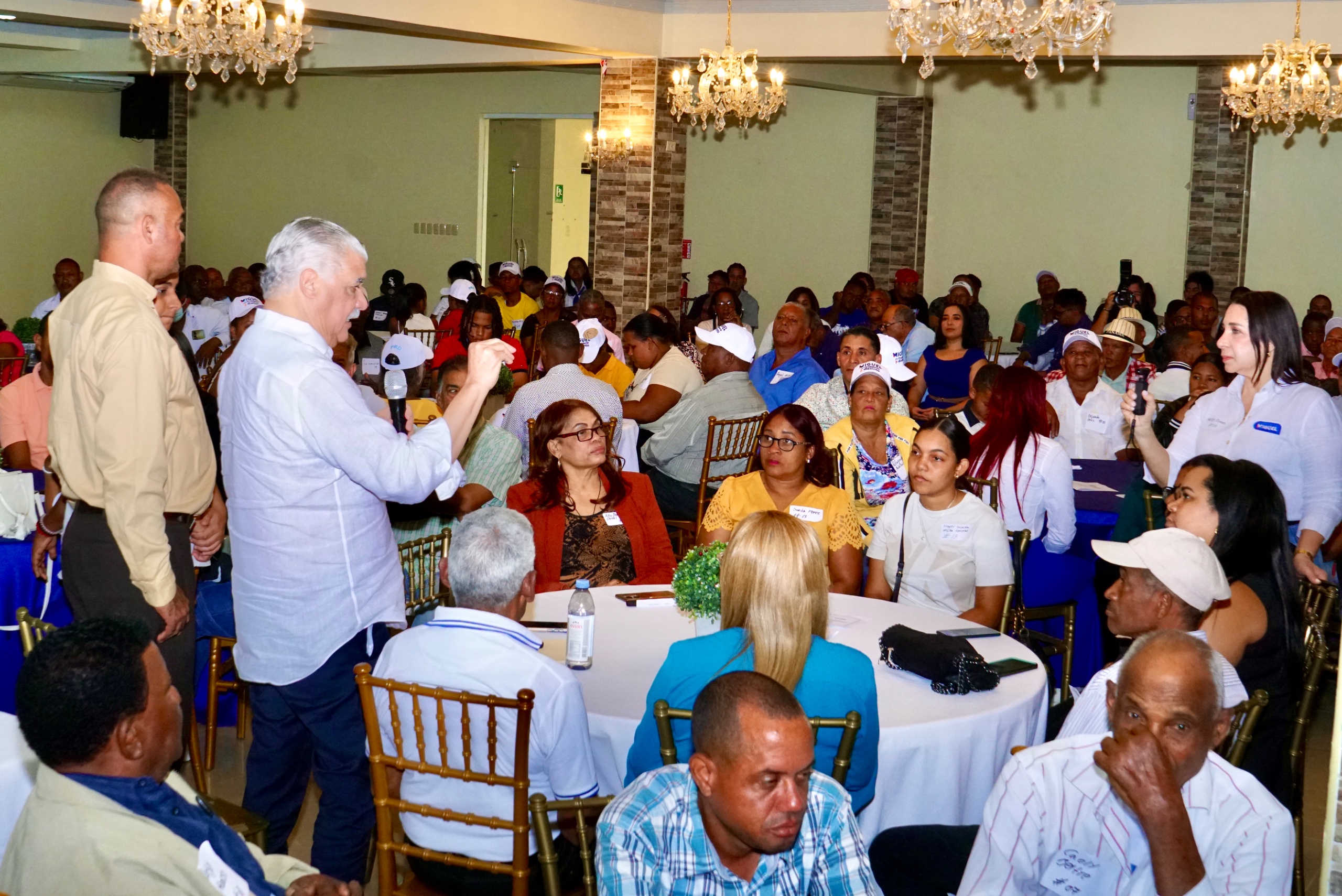 Ante visita de Marco Rubio, Miguel Vargas sugiere al gobierno coordinar trato digno a deportados dominicanos