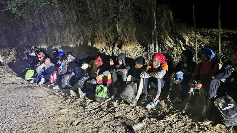 Ejército RD detiene 42 haitianos ilegales  en provincia San Juan de la Maguanas