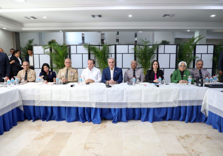 Presidente Abinader preside encuentro de seguimiento al Plan de Seguridad Ciudadana