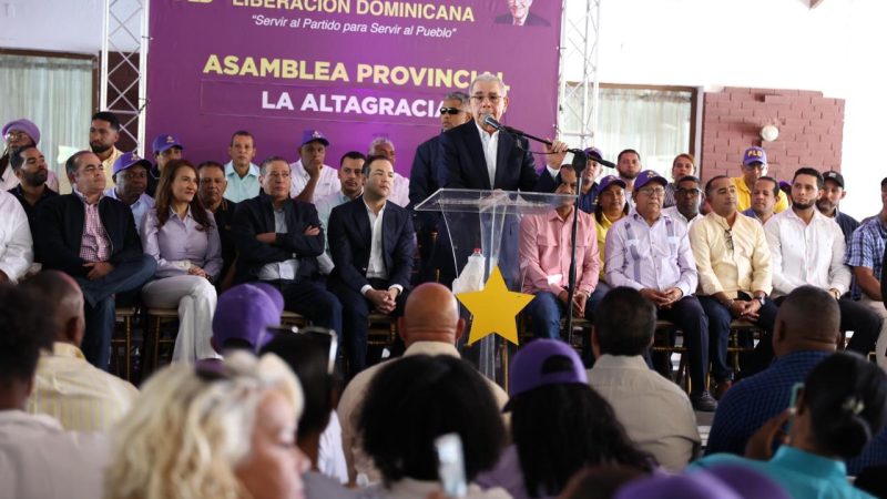 Ex presidente Danilo Medina afirma dejó el país sin apagones y ahora nadie los aguanta