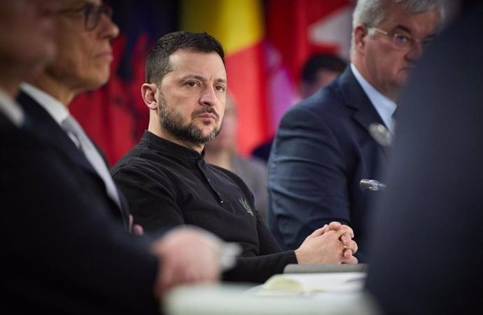 Zelenski expresa que el éxito de acuerdo sobre tierras raras depende de Donald Trump