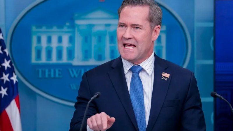 Casa Blanca atribuye a Zelenski haber boicoteado  y violentado reunión  con Donalt Trump