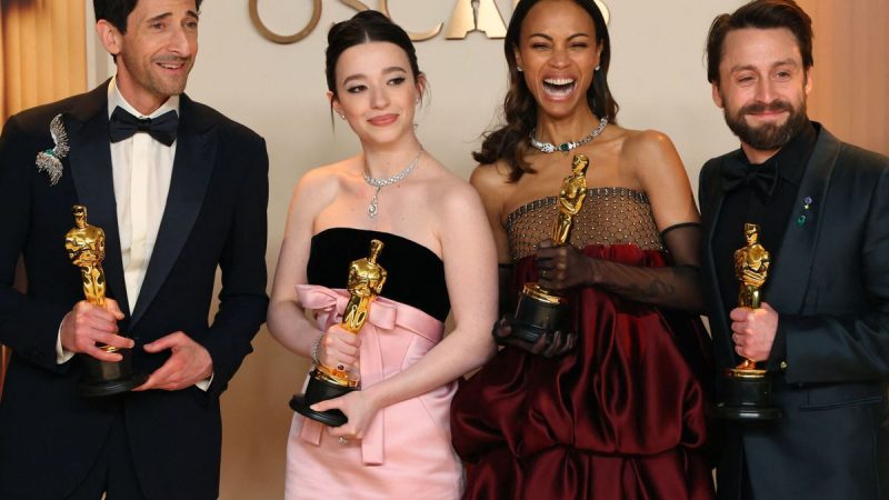 Vean la lista completa de los ganadores Premios Oscar 2025