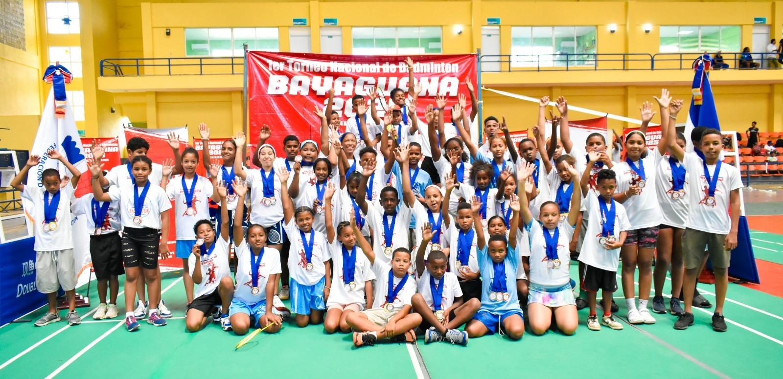 Barahona se corona campeón a nivel nacional de Bádminton Bayaguana 2025