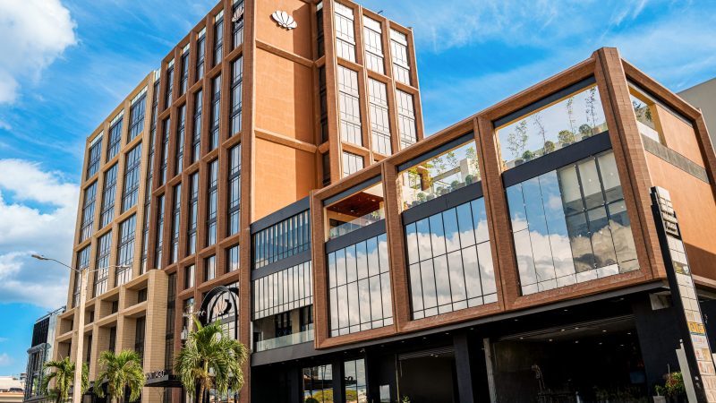 Con la presencia del Presidente Abinader y la vice Raquel Peña, inauguran Hotel Curio Collection by Hilton