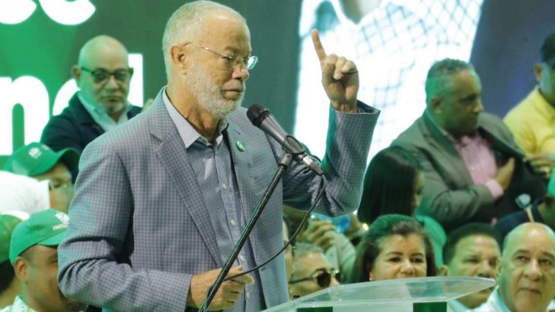 Exgobernador de Santiago reta a Abinader: “Le doy las direcciones para que investigue”*